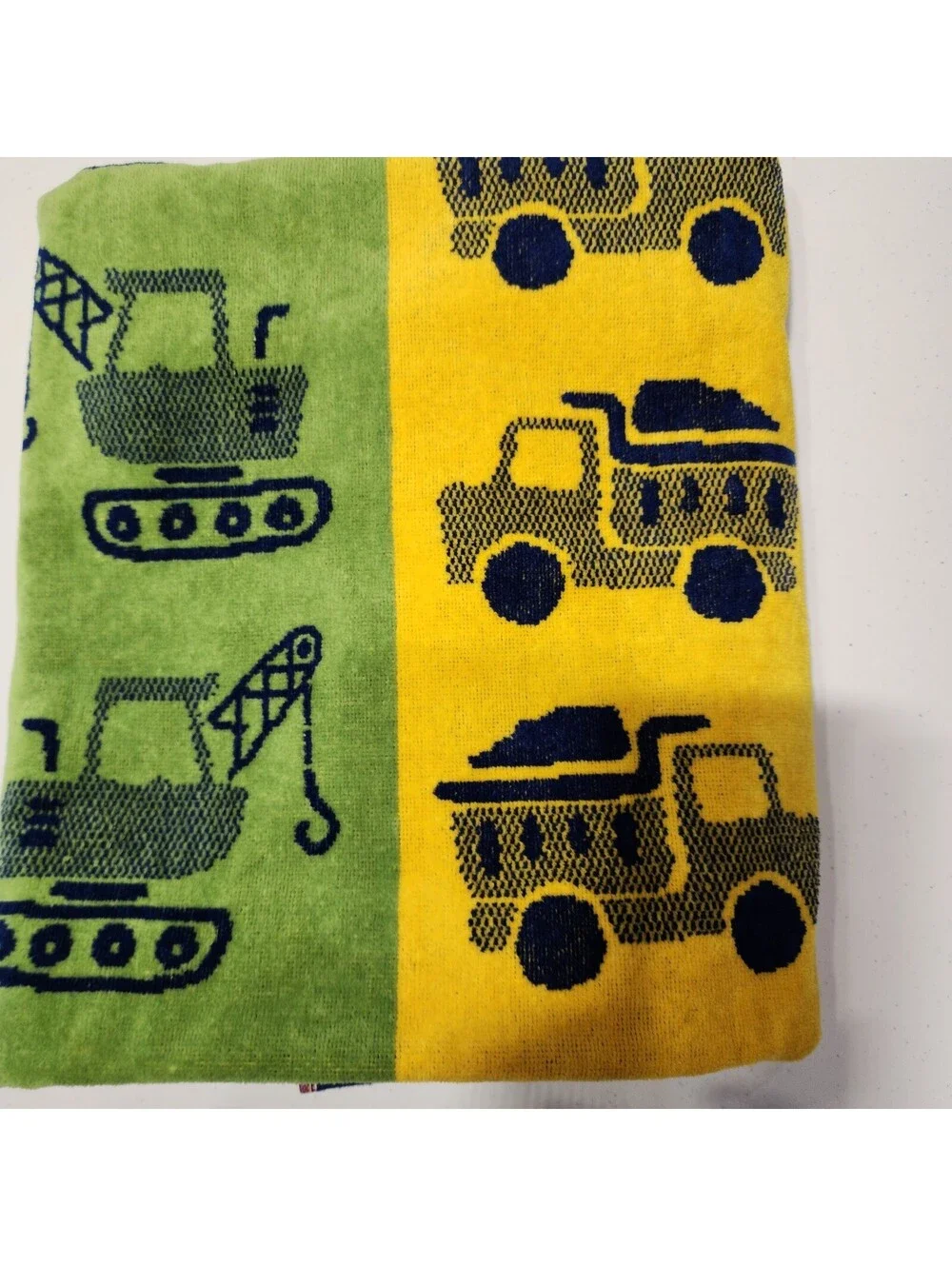 Member's Mark Multicolor Construction Vehicles 100% Cotton Beach Towel